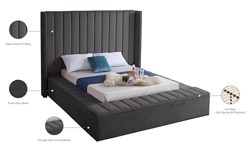 Cream Velvet Upholstered Full Bed with Storage U904