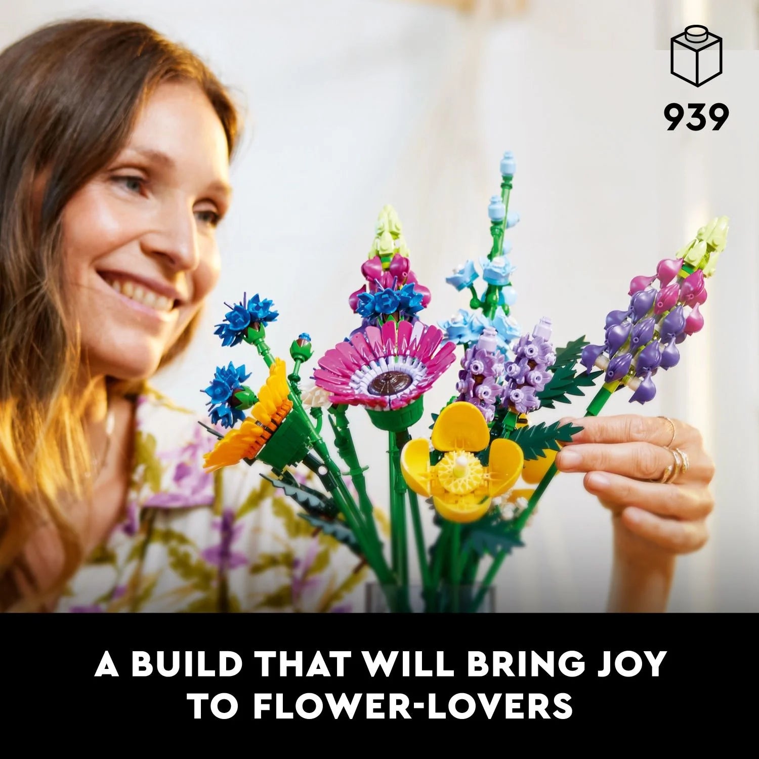 LEGO Icons Wildflower Bouquet Set - Artificial Flowers with Poppies and Lavender Y624