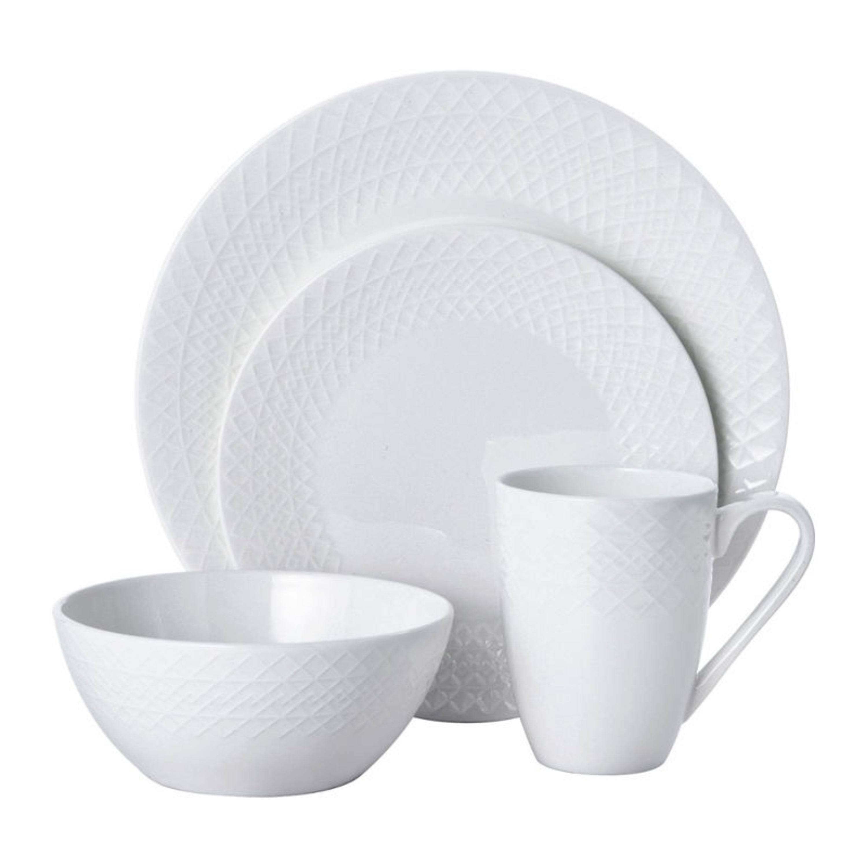 16 Piece White Dinnerware Set T835641