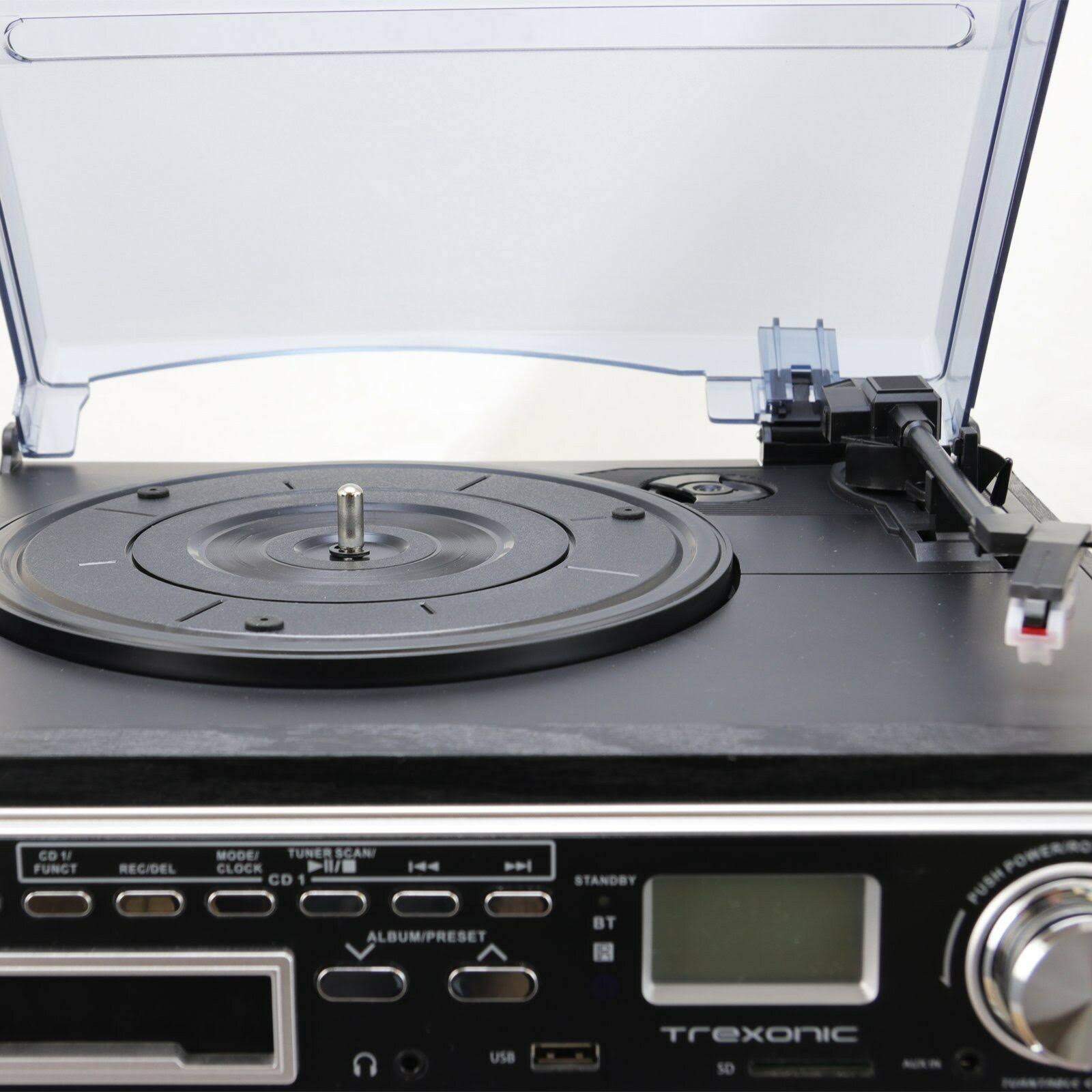 3-Speed Turntable with CD Player, Cassette Player, FM Radio S68153