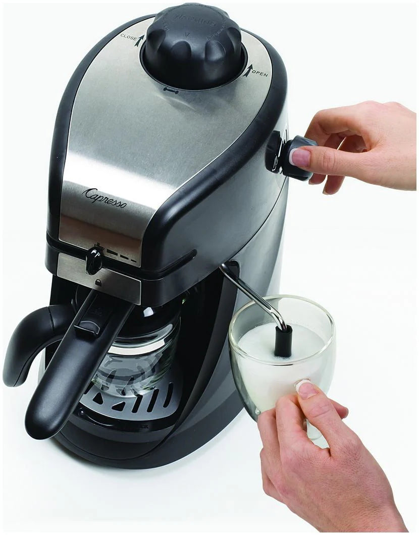 4-Cup Espresso & Cappuccino Machine S456210