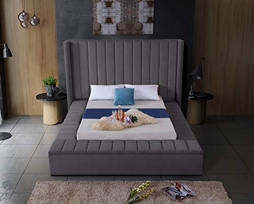 Cream Velvet Upholstered Full Bed with Storage U904