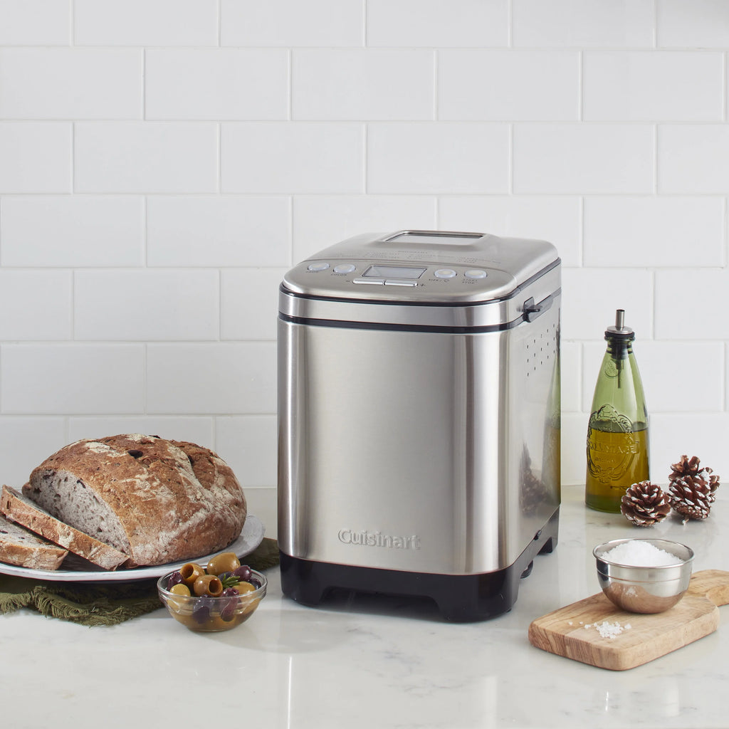 Compact Automatic Bread Maker F648