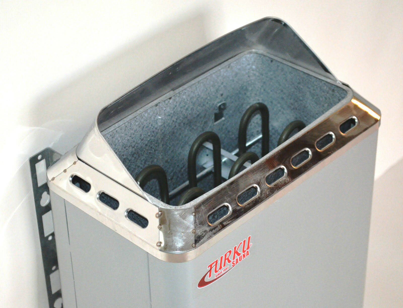 2kW 110V 120V Compact Mini Type Wet & Dry Electric Sauna Heater Stove with Built-in Controller R89886