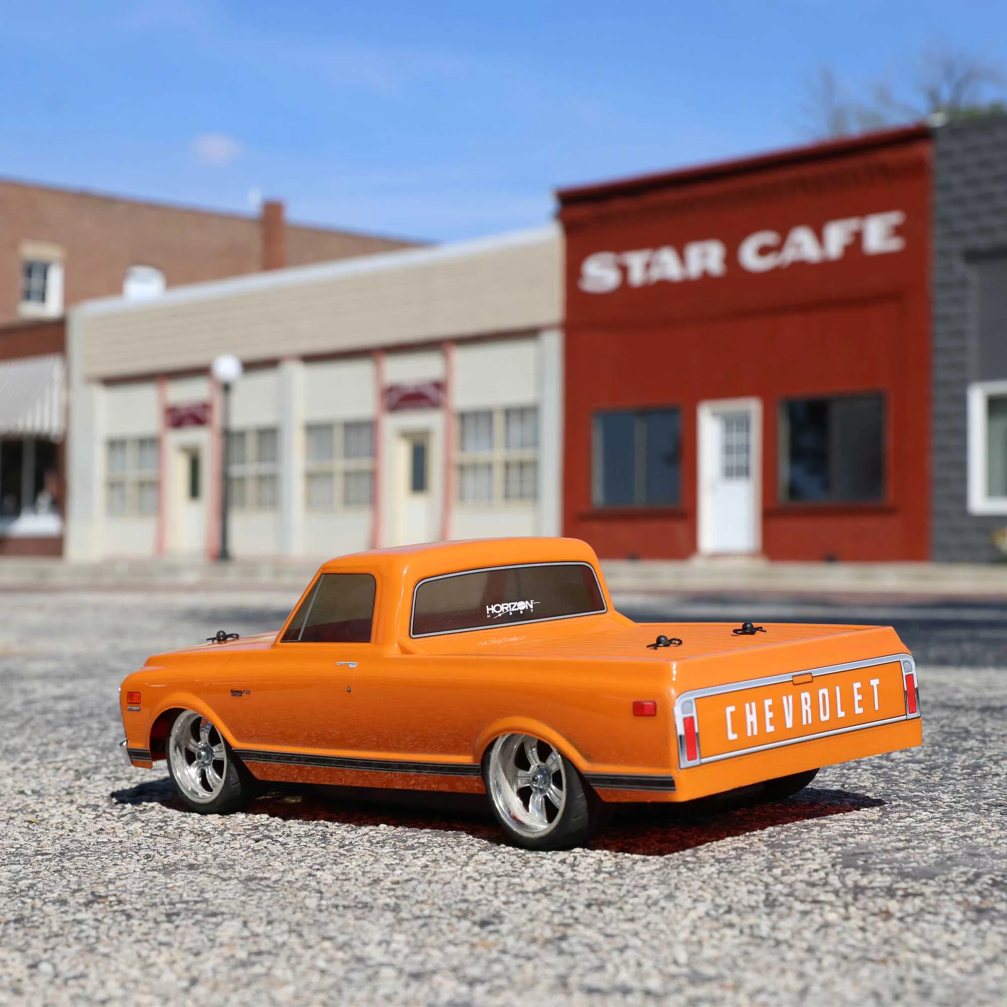 1/10 1972 Chevy C10 Pickup Truck Orange RTR D263678