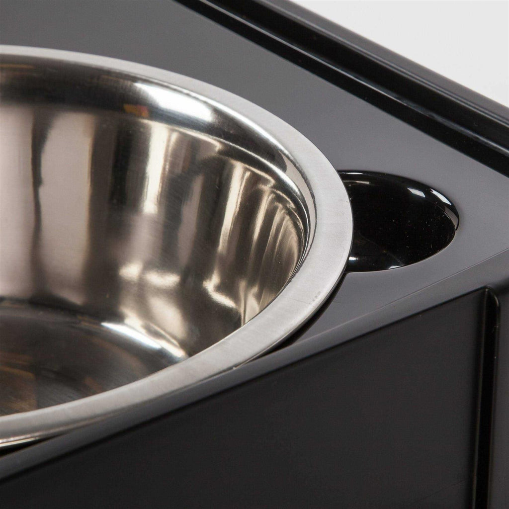 Elevated Feeder with Airtight Storage C80522