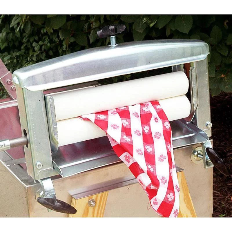 15 Gallon Laundry Hand Washer Tub and Wringer with Wooden Legs D977894
