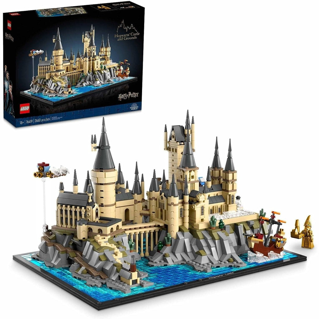 Hogwarts Castle and Grounds R341572