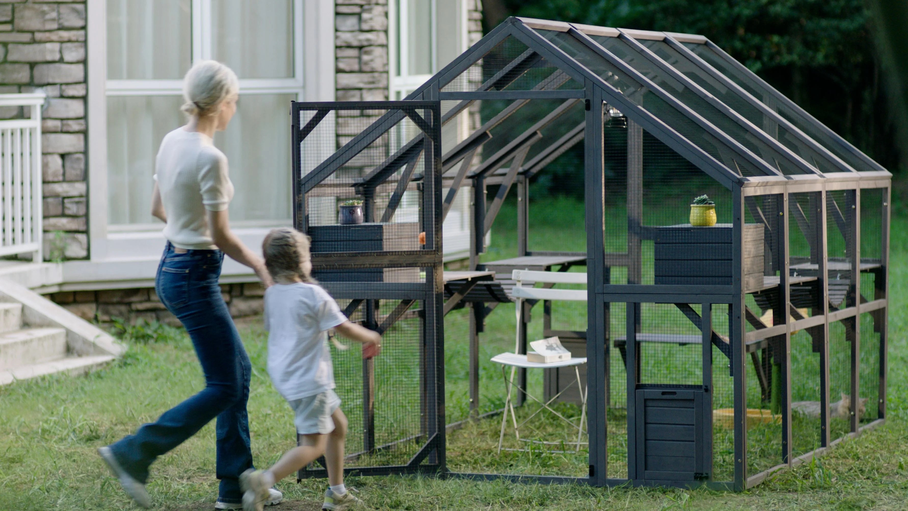 110'' Extra Large Wooden Catio Cage with Roof Cover Y224