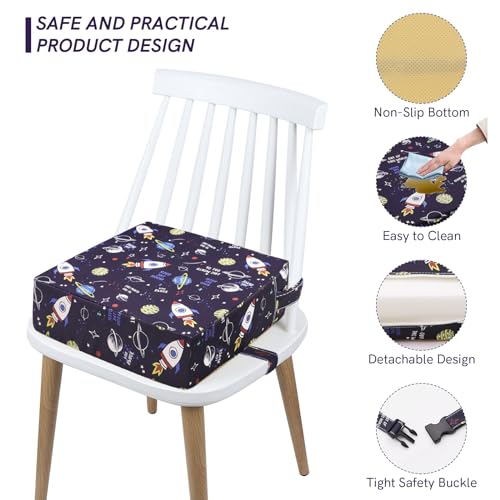 Booster Seat with Adjustable Straps T3867