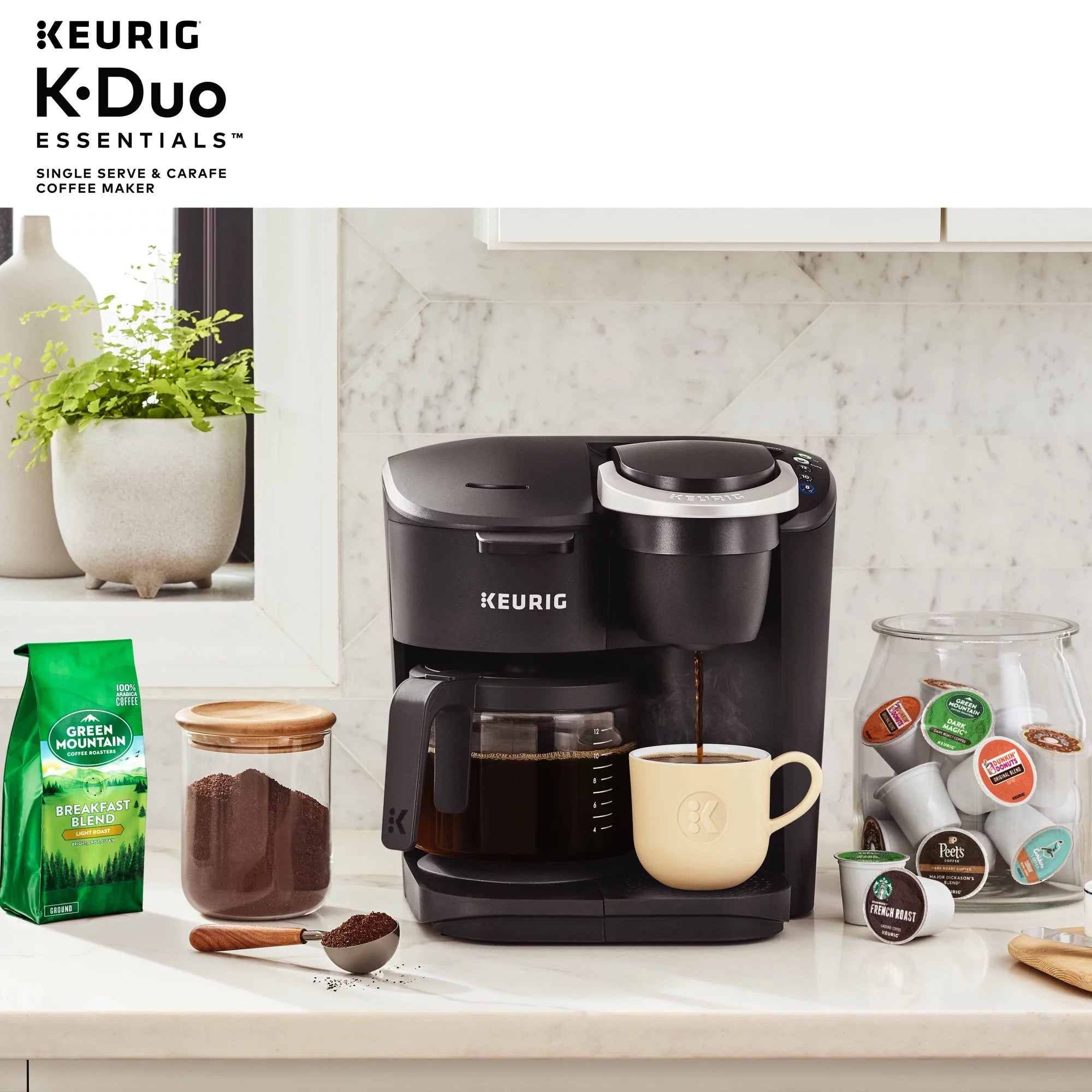 Single Serve & Carafe Coffee Maker R921436