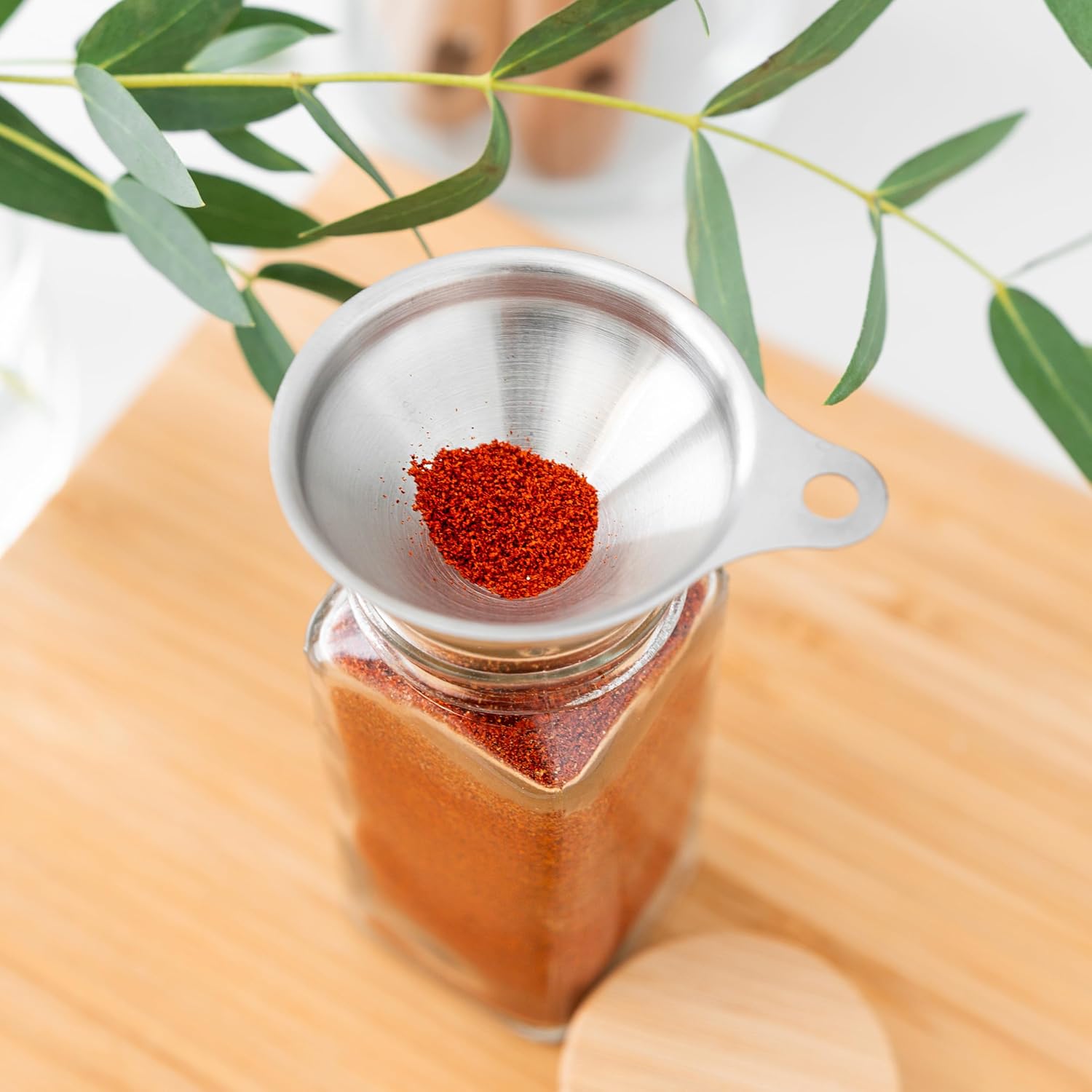 24 Glass Spice Jars with Bamboo Lids and Labels K975217